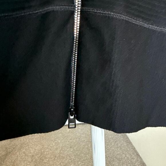 Athleta Rye Full Zip Long Lightweight Jacket in Black Size XS Commute Travel - Picture 11 of 13